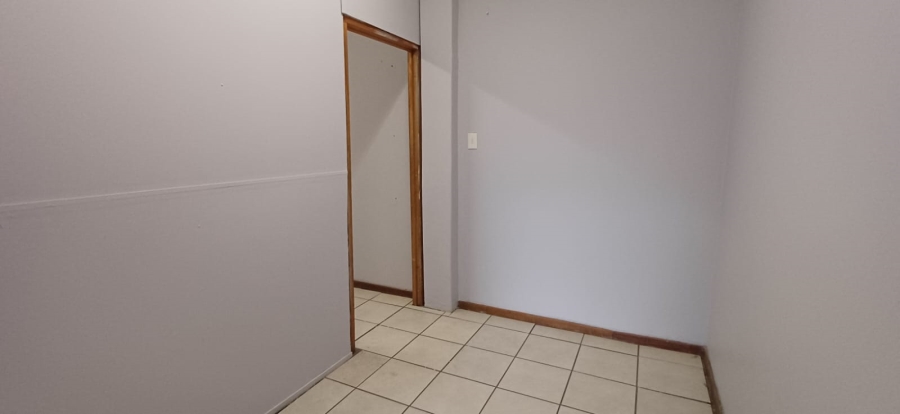 To Let commercial Property for Rent in Bethlehem Free State